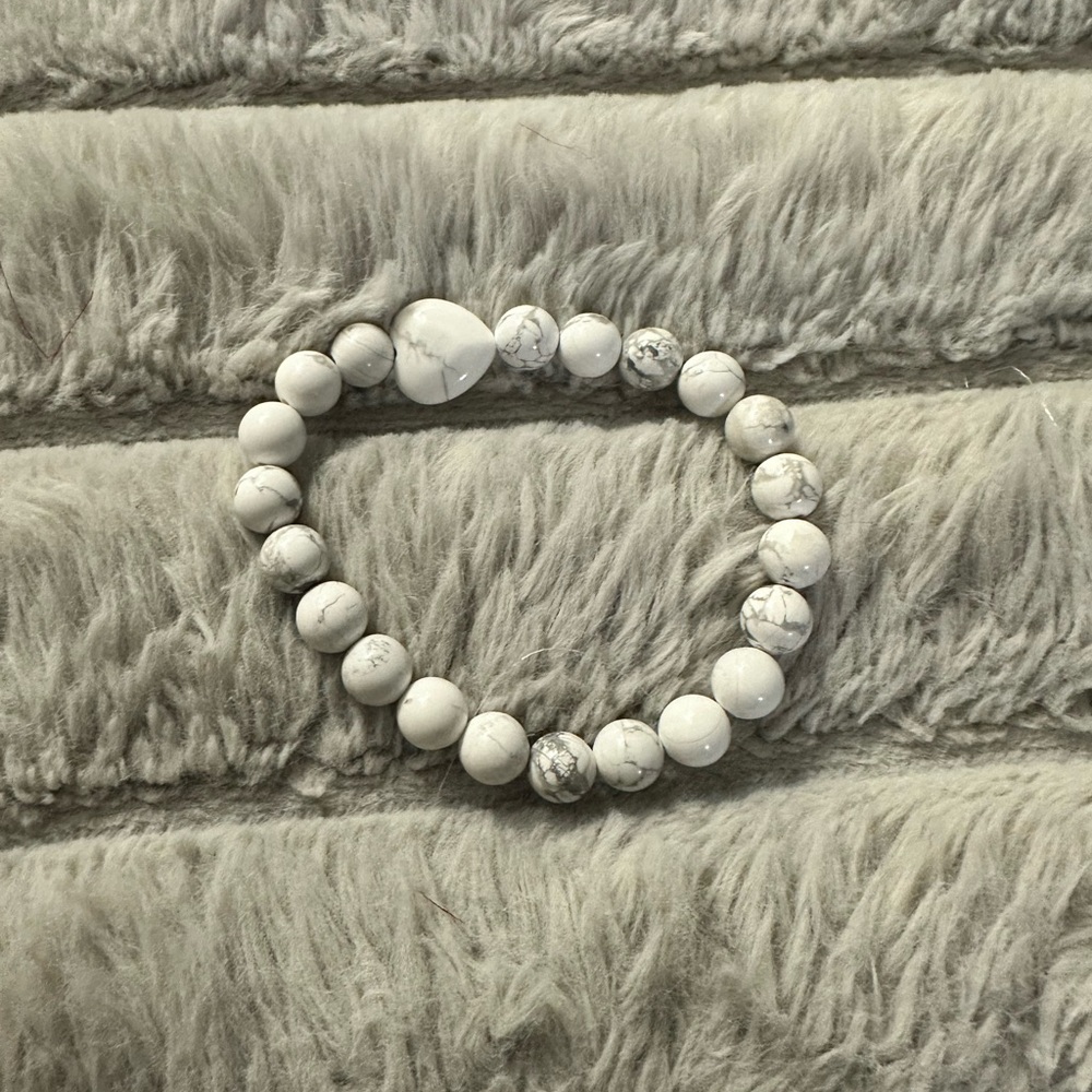 Howlite Bracelet